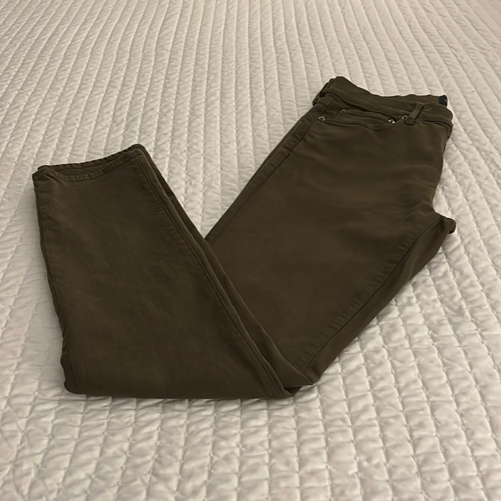 J. Crew Slim Jeans, Men’s size W33